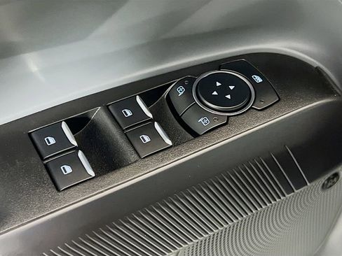 New 2026 Ford Maverick Lariat w/ Black Appearance Package image 12