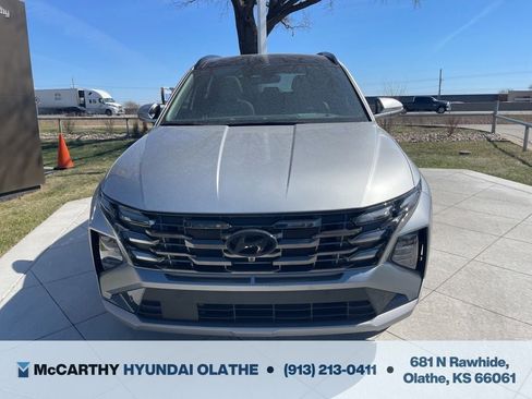 Certified 2025 Hyundai Tucson Limited FWD image 14