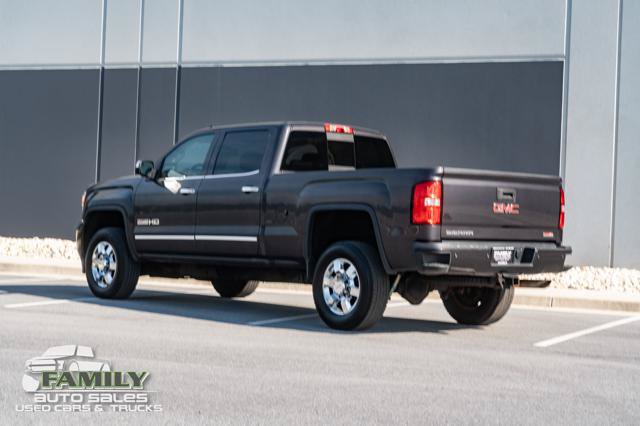 Used 2016 GMC Sierra 2500 SLT w/ All-Terrain HD Package AWD/4WD image 6