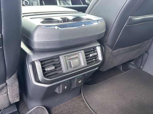 Used 2022 Ford F150 Lariat w/ Equipment Group 502A High AWD/4WD image 27