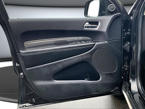 Used 2013 Dodge Durango SXT image 18