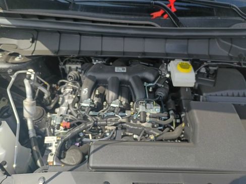 New 2026 Nissan Pathfinder SV image 32