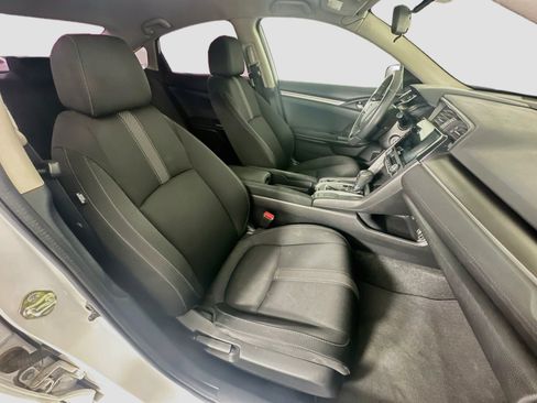 Used 2020 Honda Civic LX image 29