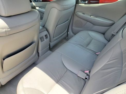 Used 2004 Lexus ES 330 FWD image 23