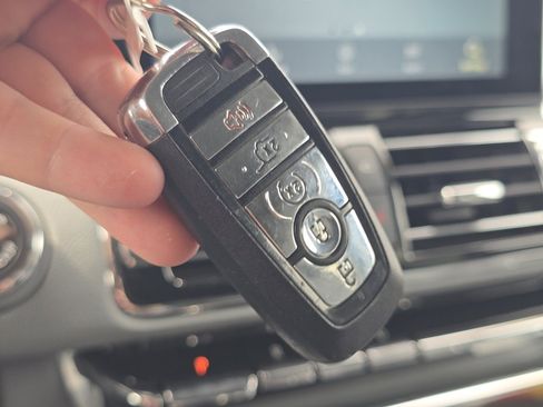 Used 2021 Lincoln Navigator Reserve image 57