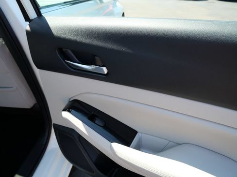 Used 2020 Nissan Altima 2.5 SV FWD image 33