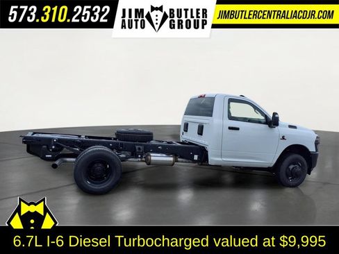 New 2026 RAM 3500 Tradesman AWD/4WD image 2