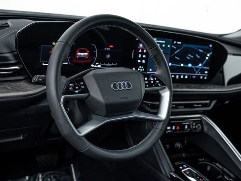 New 2025 Audi Q5 Premium Plus image 9