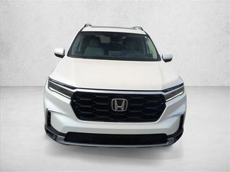 Certified 2025 Honda Pilot Touring video 2