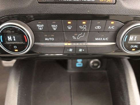 Used 2021 Ford Escape SE FWD image 20