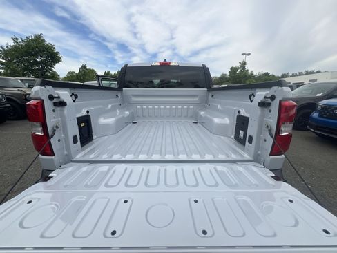 New 2026 Ford Maverick XLT w/ Equipment Group 301A AWD/4WD image 32