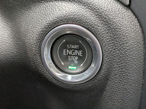 Used 2020 Chevrolet Silverado 1500 RST w/ All-Star Edition image 18