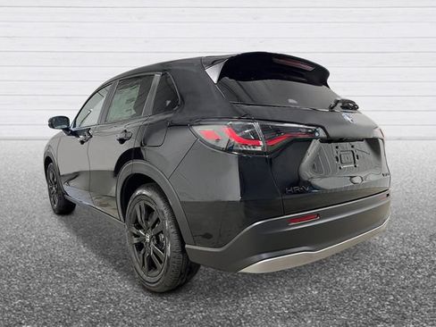 New 2027 Honda HR-V Sport image 3