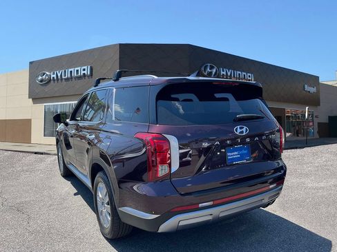 Used 2023 Hyundai Palisade SEL AWD/4WD image 5