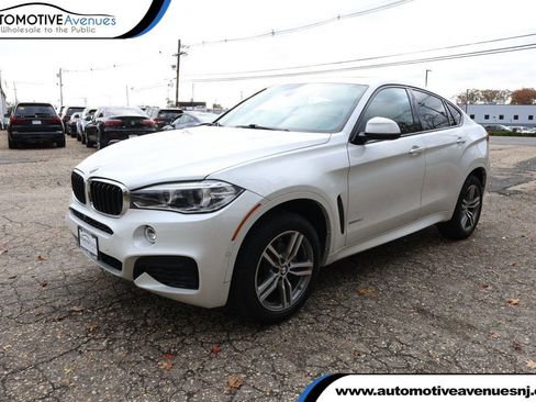 Used 2019 BMW X6 xDrive35i w/ M Sport Package image 1