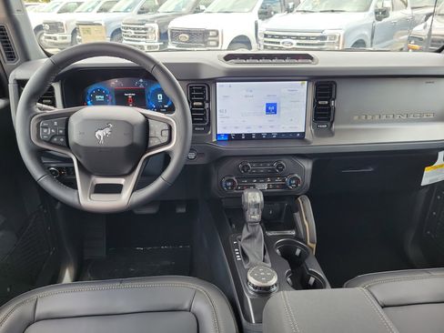 New 2026 Ford Bronco Badlands AWD/4WD image 13