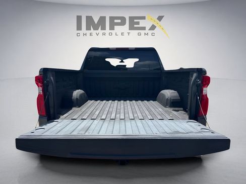 Used 2020 Chevrolet Silverado 1500 Custom w/ Custom Value Package AWD/4WD image 25