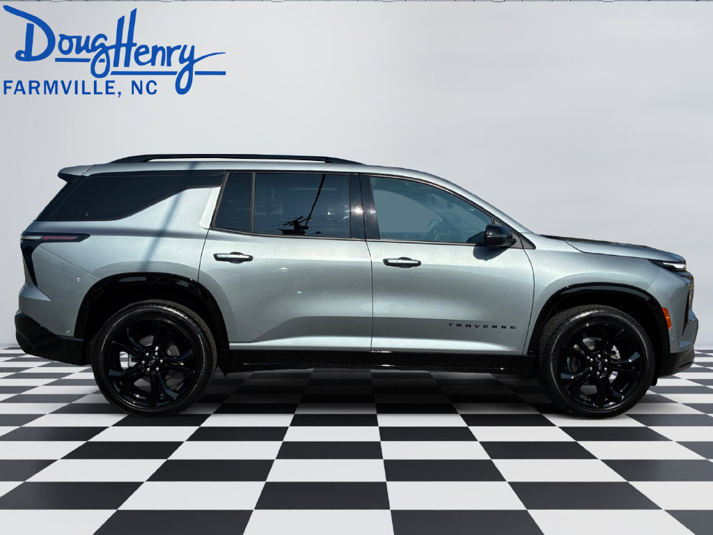 New 2027 Chevrolet Traverse RS FWD image 6