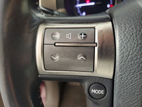 Used 2015 Lexus GX 460 image 23