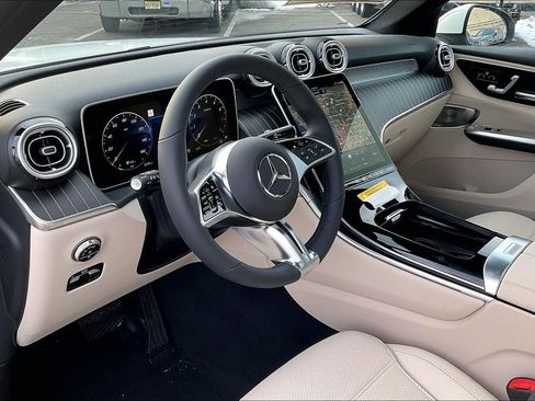Used 2026 Mercedes-Benz GLC 300 4MATIC image 6