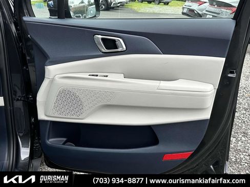 New 2026 Kia Carnival SX image 20