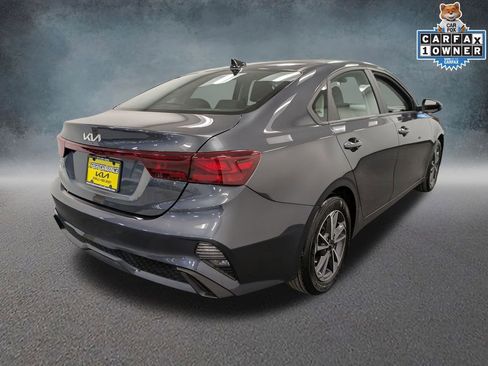 Used 2023 Kia Forte LXS FWD image 4