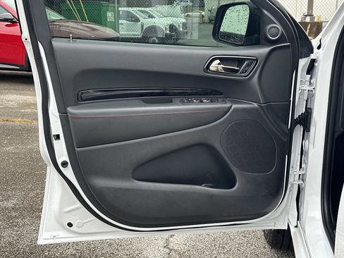 Certified 2025 Dodge Durango GT image 20