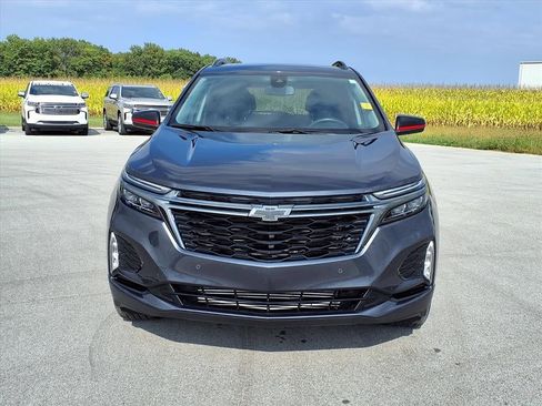 Used 2022 Chevrolet Equinox Premier w/ Redline Edition image 2
