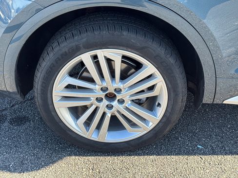 Used 2018 Audi Q5 Prestige image 17