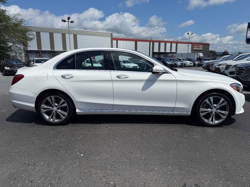 Used 2015 Mercedes-Benz C 300 4MATIC Sedan w/ Multimedia Package image 4