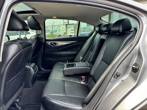 Used 2015 INFINITI Q50 Premium image 17