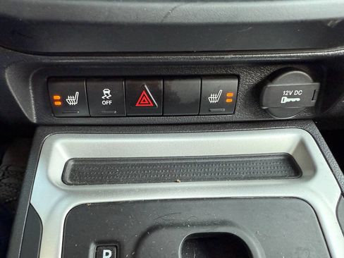 Used 2016 Jeep Patriot High Altitude image 20