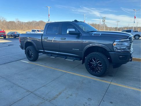 Used 2022 RAM 2500 Laramie image 5