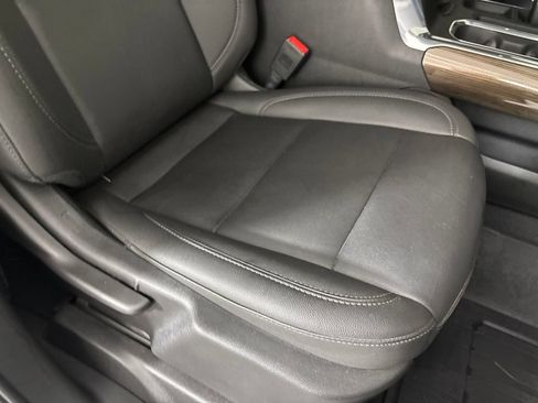 Used 2022 Chevrolet Silverado 1500 RST w/ Convenience Package II AWD/4WD image 30