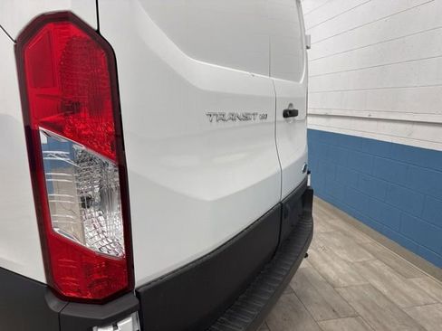 New 2025 Ford Transit 150 Low Roof image 29