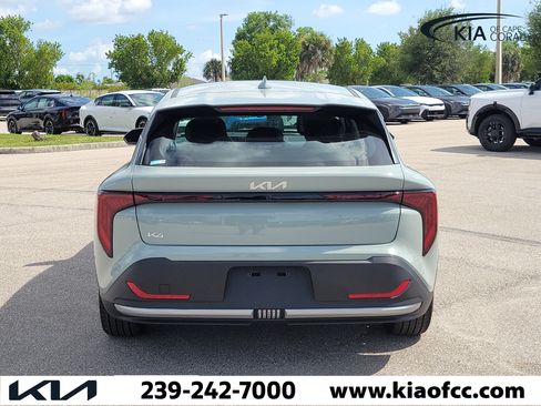 New 2026 Kia K4 EX FWD image 5