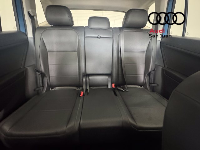 Used 2020 Volkswagen Tiguan SE AWD/4WD image 13