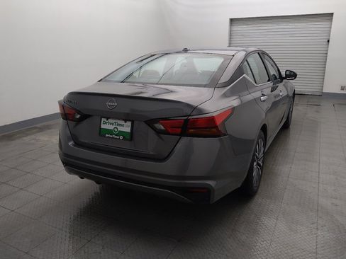 Used 2025 Nissan Altima 2.5 SV FWD image 7