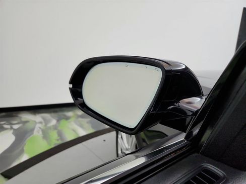 Used 2015 Audi A8 L 4.0T image 16