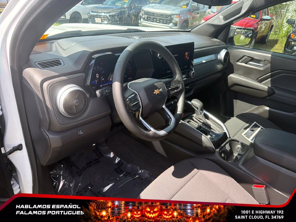 Used 2024 Chevrolet Colorado LT w/ LT Convenience Package RWD image 14