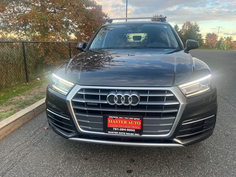 Used 2018 Audi Q5 2.0T Premium image 2