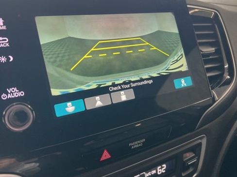 Used 2022 Honda Pilot TrailSport image 44