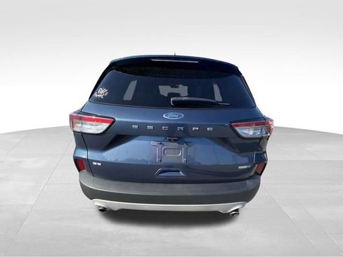 Used 2020 Ford Escape SE FWD image 8