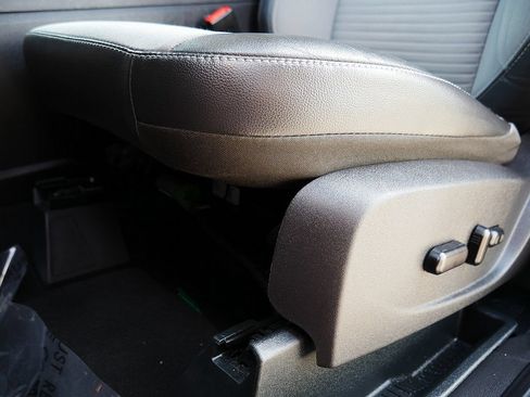 Used 2019 Ford Escape SE AWD/4WD image 12