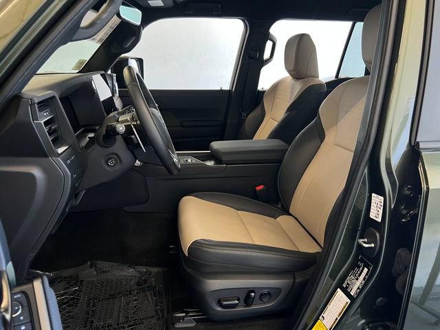 Used 2025 Lexus GX 550 AWD/4WD image 30