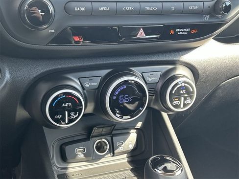 New 2026 Hyundai Venue SEL image 24