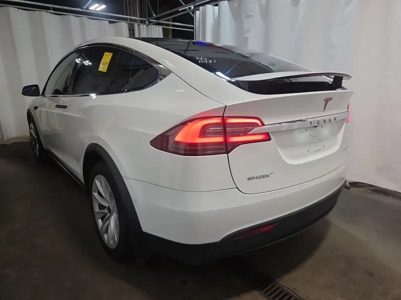 Used 2020 Tesla Model X Long Range AWD/4WD image 6