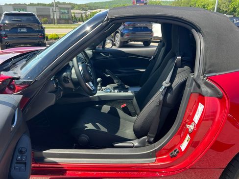 Certified 2026 MAZDA MX-5 Miata Sport RWD image 23