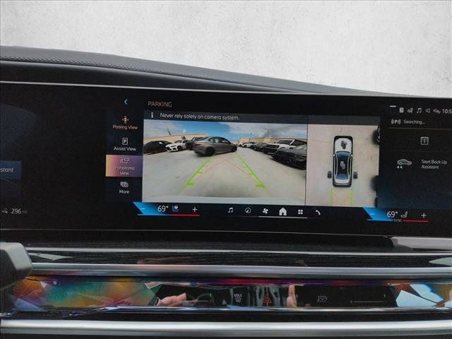 Used 2026 BMW i7 eDrive50 w/ M Sport Package RWD image 13