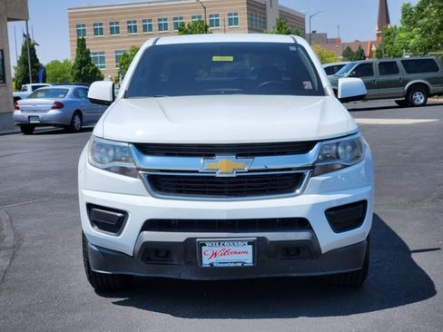 Used 2018 Chevrolet Colorado W/T w/ WT Convenience Package AWD/4WD image 8